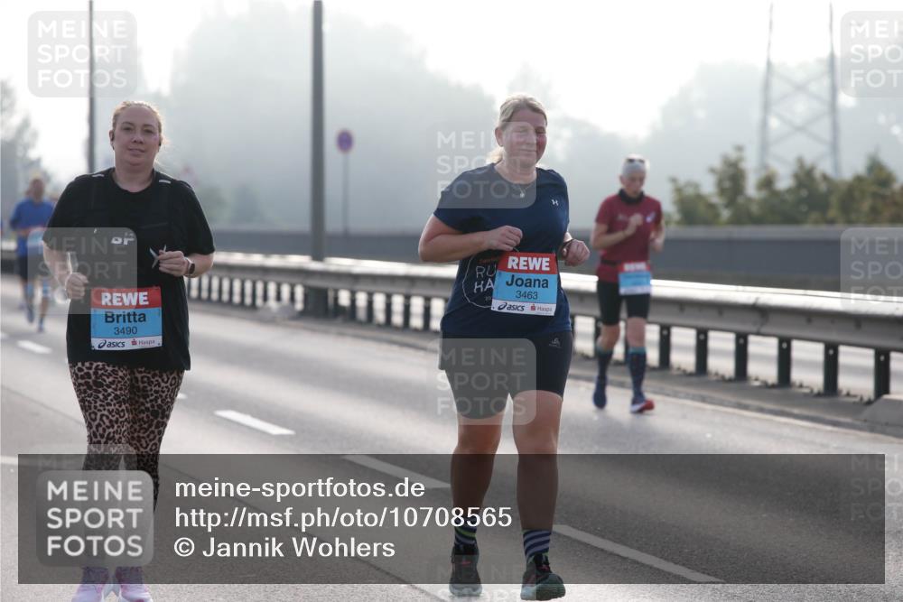 03.10.2026 - Köhlbrandbrückenlauf Jannik Wohlers http://msf.ph/oto/10708565 03.10.2026 09:29:26 Position 3 3490, 3463 meine-sportfotos.de