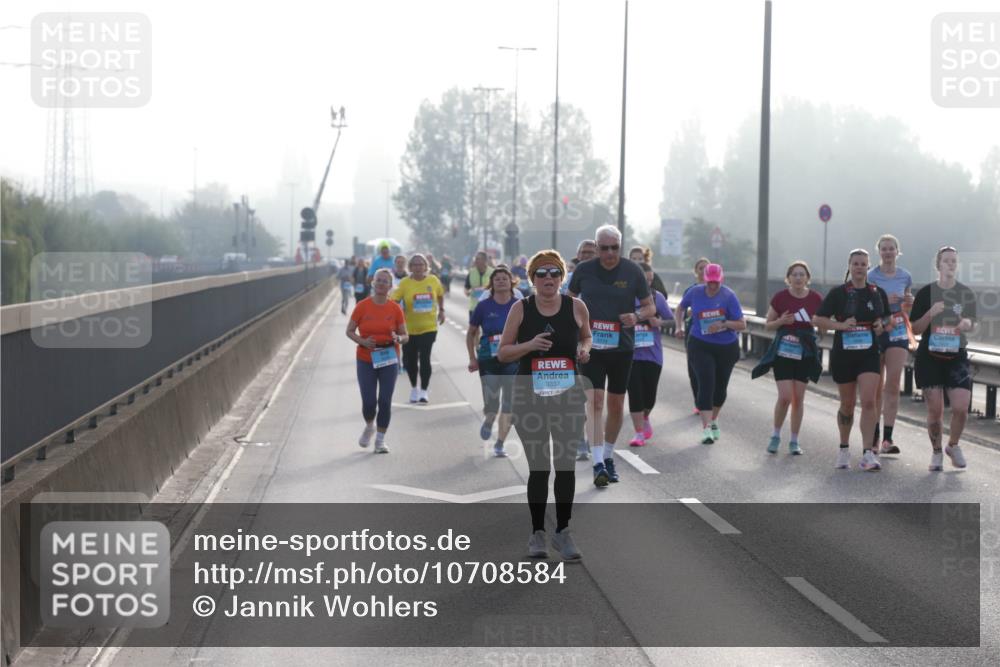 03.10.2026 - Köhlbrandbrückenlauf Jannik Wohlers http://msf.ph/oto/10708584 03.10.2026 09:29:45 Position 3 3337 meine-sportfotos.de