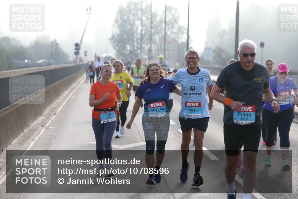 03.10.2026 - Köhlbrandbrückenlauf Jannik Wohlers http://msf.ph/oto/10708596 03.10.2026 09:29:51 Position 3 3249, 3309, 3712, 3319 meine-sportfotos.de