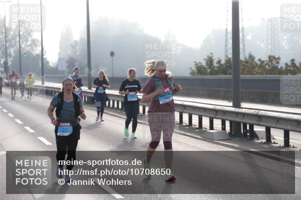 03.10.2026 - Köhlbrandbrückenlauf Jannik Wohlers http://msf.ph/oto/10708650 03.10.2026 09:30:17 Position 3 3839, 3691 meine-sportfotos.de