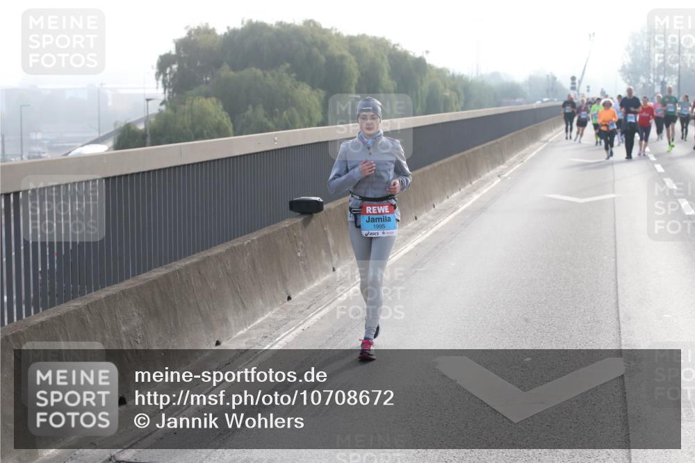03.10.2026 - Köhlbrandbrückenlauf Jannik Wohlers http://msf.ph/oto/10708672 03.10.2026 09:30:31 Position 3 1995 meine-sportfotos.de
