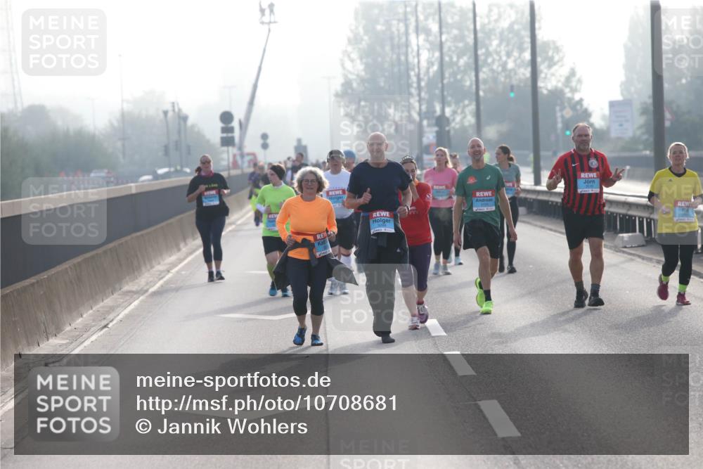 03.10.2026 - Köhlbrandbrückenlauf Jannik Wohlers http://msf.ph/oto/10708681 03.10.2026 09:30:35 Position 3 1725 meine-sportfotos.de