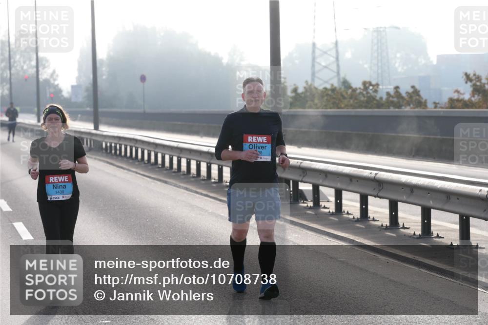 03.10.2026 - Köhlbrandbrückenlauf Jannik Wohlers http://msf.ph/oto/10708738 03.10.2026 09:31:11 Position 3 1439, 38 meine-sportfotos.de