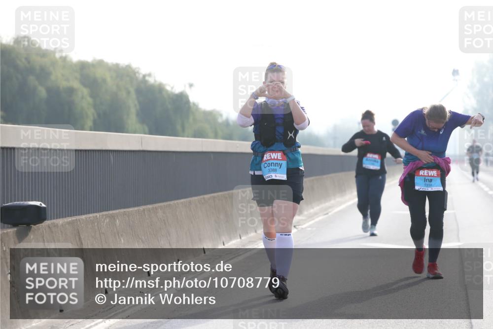 03.10.2026 - Köhlbrandbrückenlauf Jannik Wohlers http://msf.ph/oto/10708779 03.10.2026 09:31:32 Position 3 3388, 1332 meine-sportfotos.de