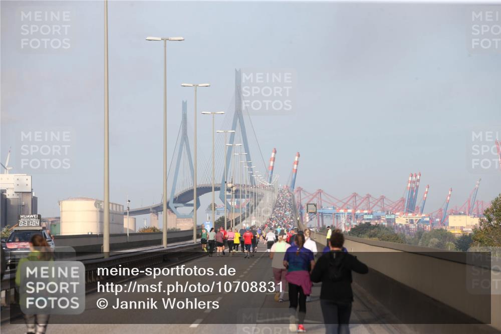03.10.2026 - Köhlbrandbrückenlauf Jannik Wohlers http://msf.ph/oto/10708831 03.10.2026 09:31:57 Position 3 0, 38, 04 meine-sportfotos.de