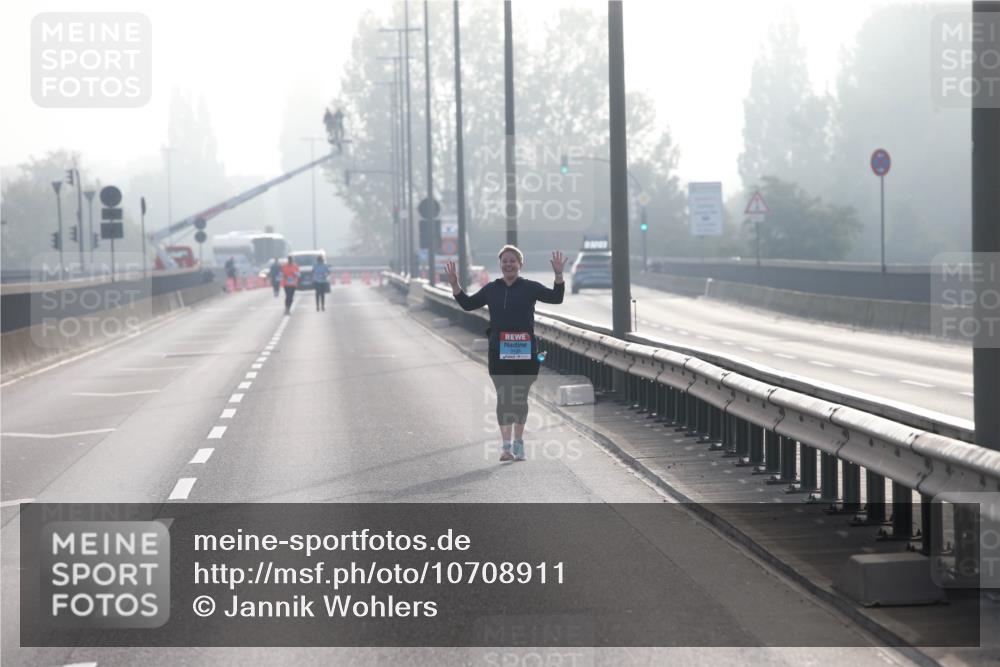 03.10.2026 - Köhlbrandbrückenlauf Jannik Wohlers http://msf.ph/oto/10708911 03.10.2026 09:32:57 Position 3  meine-sportfotos.de
