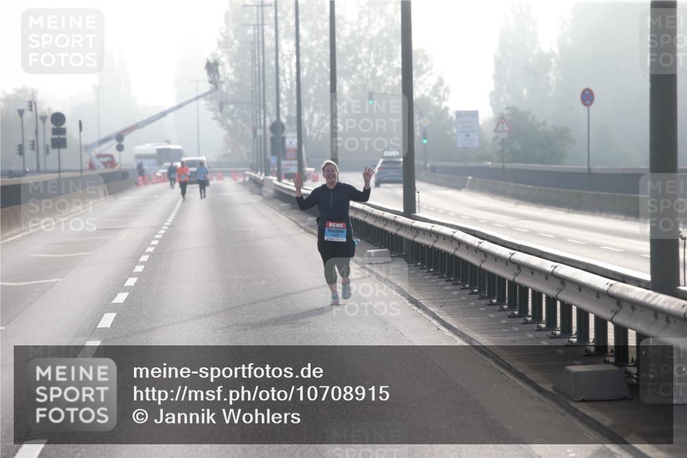 03.10.2026 - Köhlbrandbrückenlauf Jannik Wohlers http://msf.ph/oto/10708915 03.10.2026 09:32:57 Position 3  meine-sportfotos.de