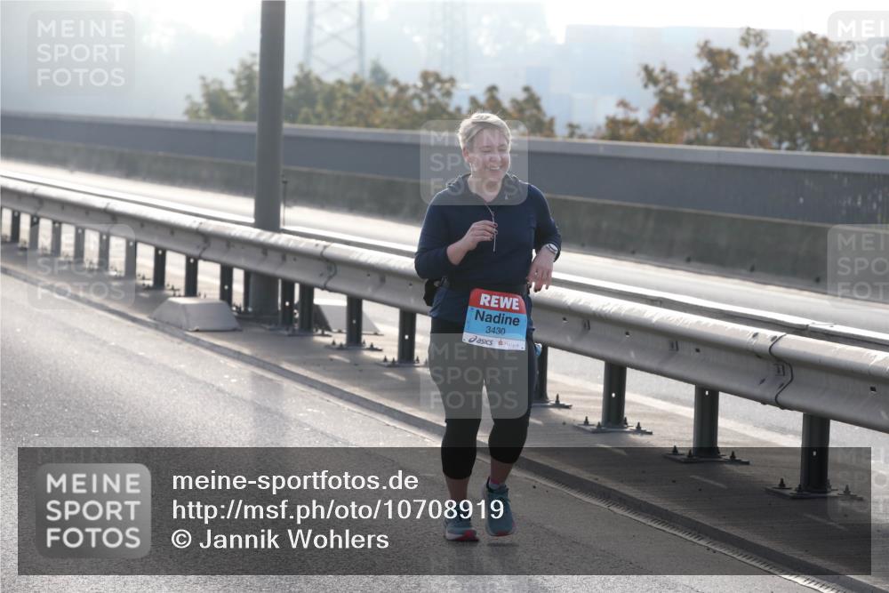 03.10.2026 - Köhlbrandbrückenlauf Jannik Wohlers http://msf.ph/oto/10708919 03.10.2026 09:33:11 Position 3 3430 meine-sportfotos.de