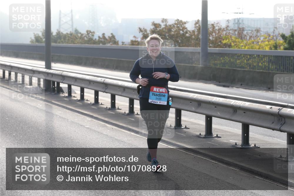 03.10.2026 - Köhlbrandbrückenlauf Jannik Wohlers http://msf.ph/oto/10708928 03.10.2026 09:33:12 Position 3 3430 meine-sportfotos.de