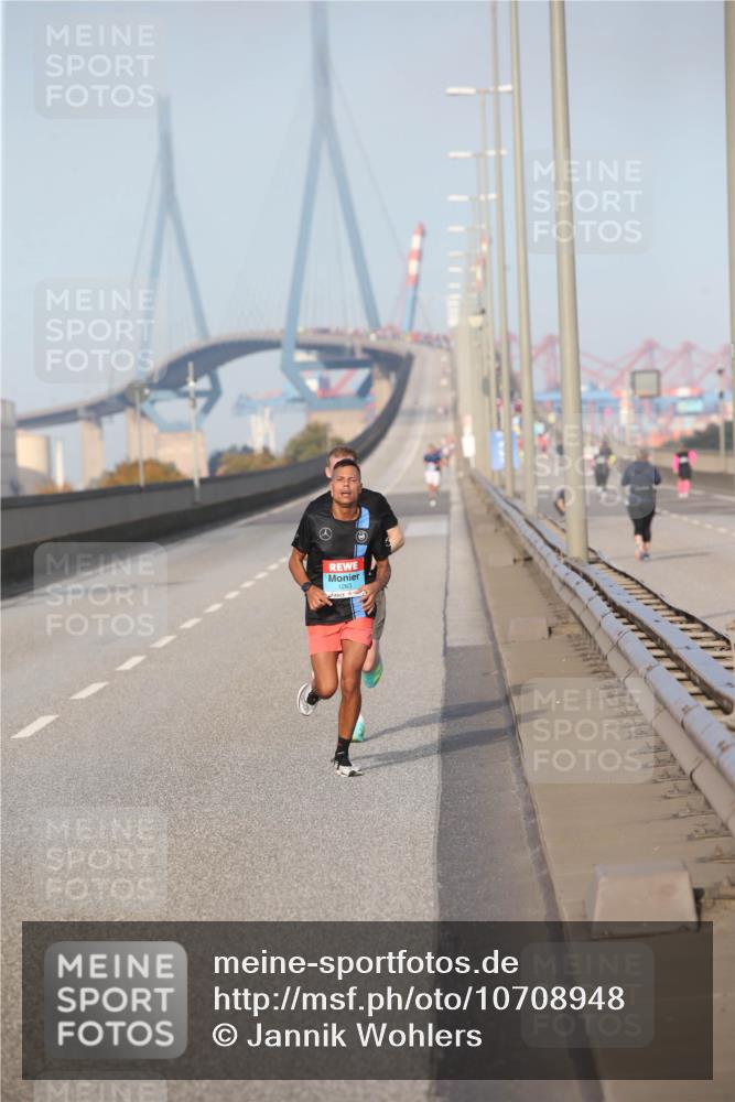 03.10.2026 - Köhlbrandbrückenlauf Jannik Wohlers http://msf.ph/oto/10708948 03.10.2026 09:34:08 Position 3  meine-sportfotos.de