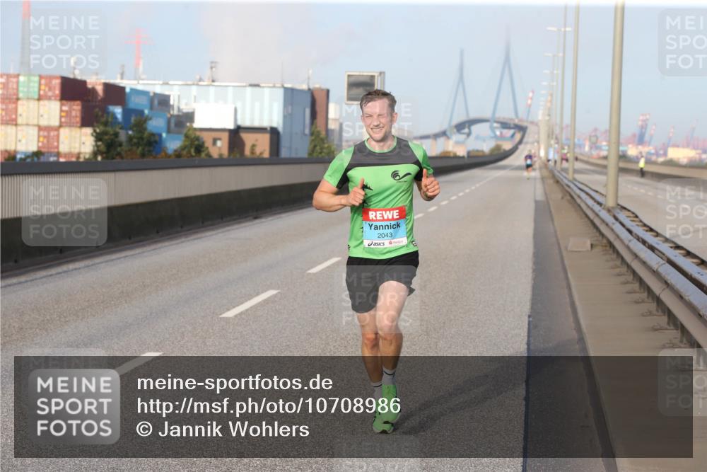 03.10.2026 - Köhlbrandbrückenlauf Jannik Wohlers http://msf.ph/oto/10708986 03.10.2026 09:34:55 Position 3 2043 meine-sportfotos.de