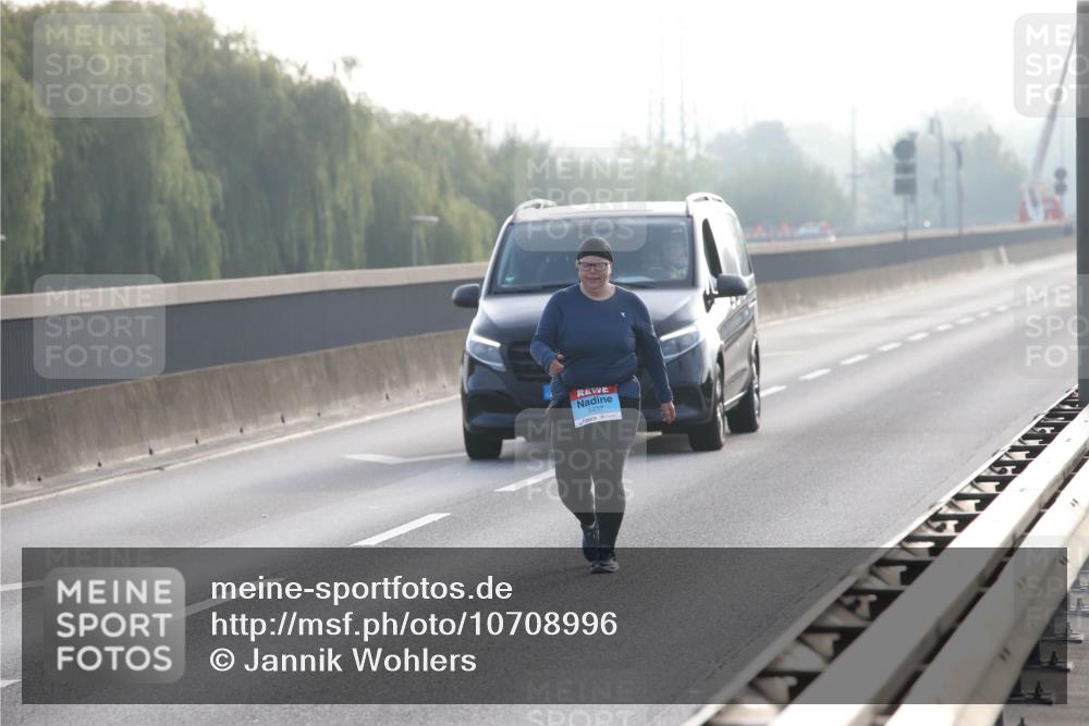 03.10.2026 - Köhlbrandbrückenlauf Jannik Wohlers http://msf.ph/oto/10708996 03.10.2026 09:35:04 Position 3 3437 meine-sportfotos.de