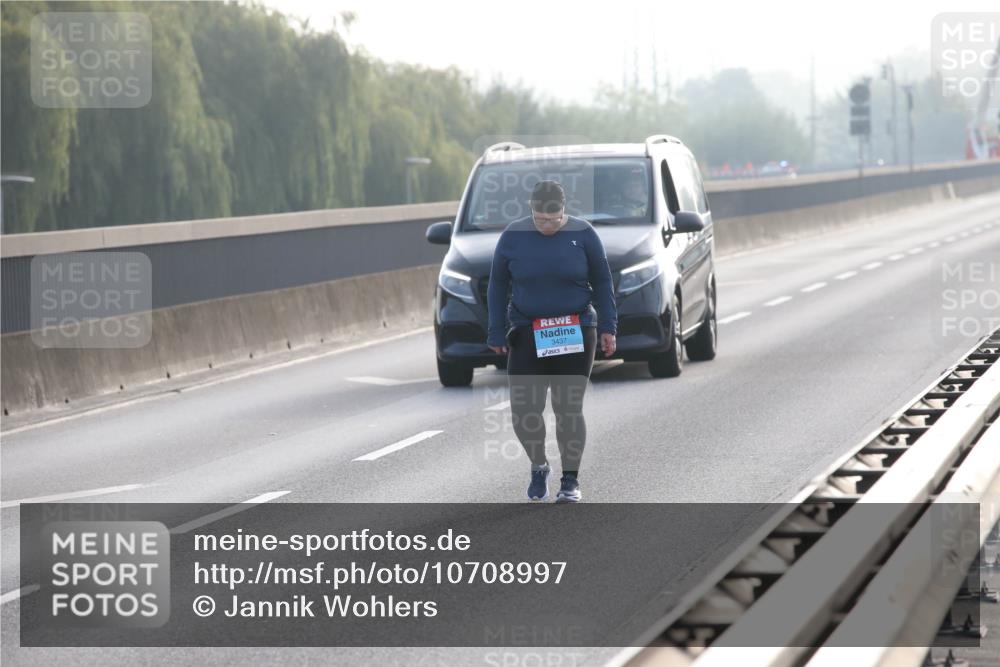 03.10.2026 - Köhlbrandbrückenlauf Jannik Wohlers http://msf.ph/oto/10708997 03.10.2026 09:35:05 Position 3 3437 meine-sportfotos.de