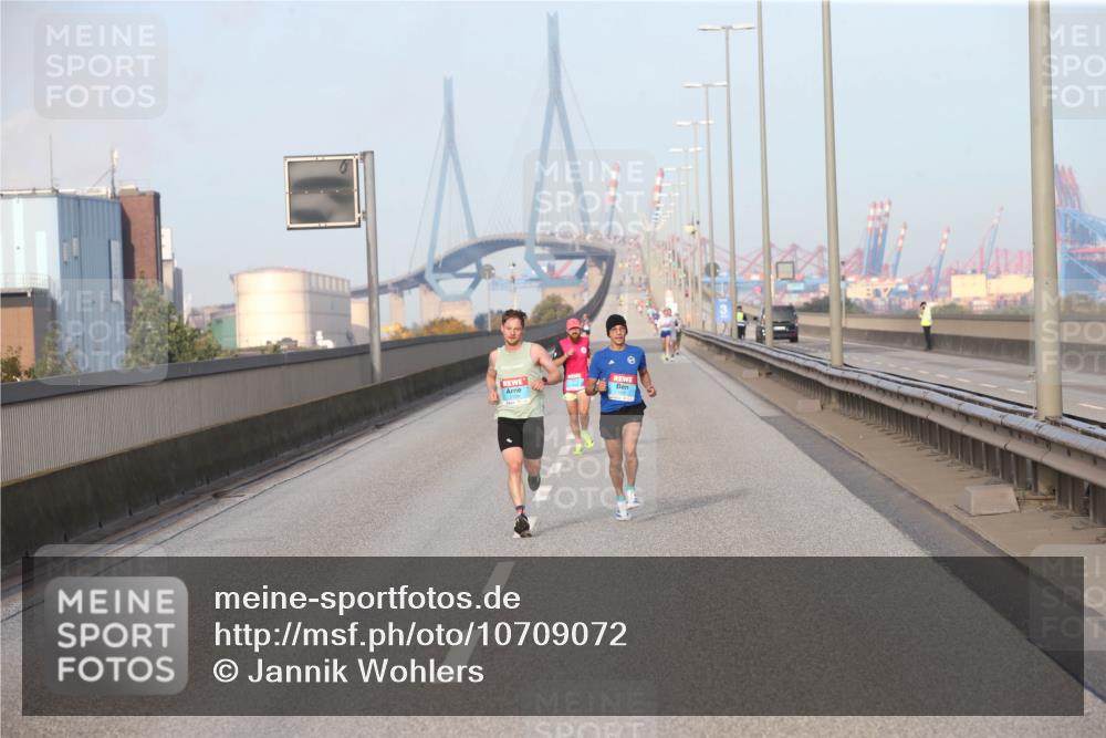 03.10.2026 - Köhlbrandbrückenlauf Jannik Wohlers http://msf.ph/oto/10709072 03.10.2026 09:37:30 Position 3  meine-sportfotos.de