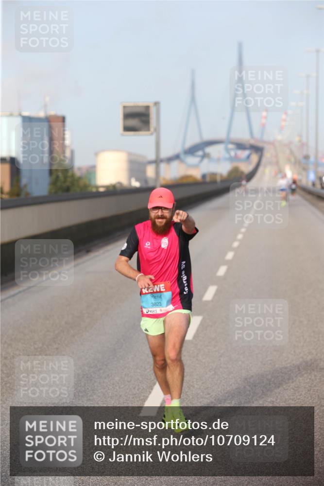03.10.2026 - Köhlbrandbrückenlauf Jannik Wohlers http://msf.ph/oto/10709124 03.10.2026 09:37:39 Position 3 3823 meine-sportfotos.de