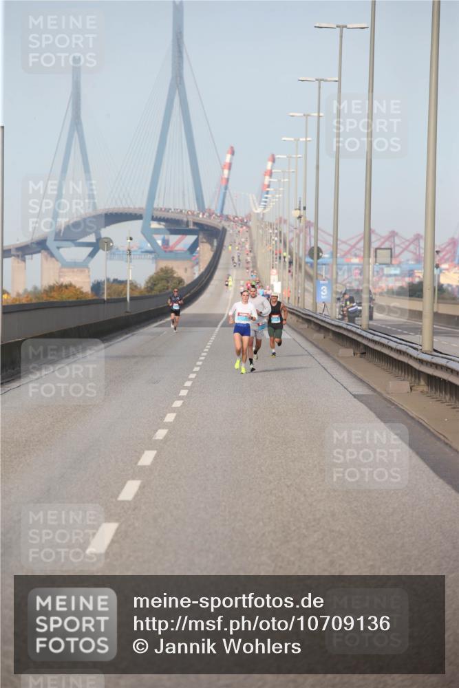 03.10.2026 - Köhlbrandbrückenlauf Jannik Wohlers http://msf.ph/oto/10709136 03.10.2026 09:37:44 Position 3  meine-sportfotos.de