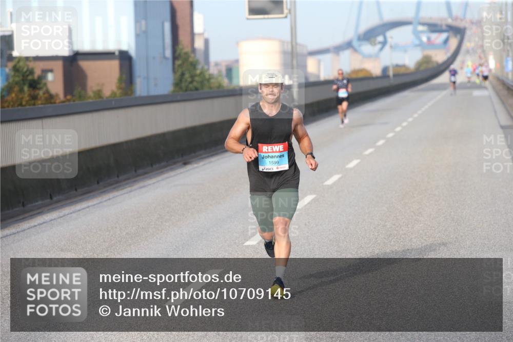 03.10.2026 - Köhlbrandbrückenlauf Jannik Wohlers http://msf.ph/oto/10709145 03.10.2026 09:38:03 Position 3 1599 meine-sportfotos.de