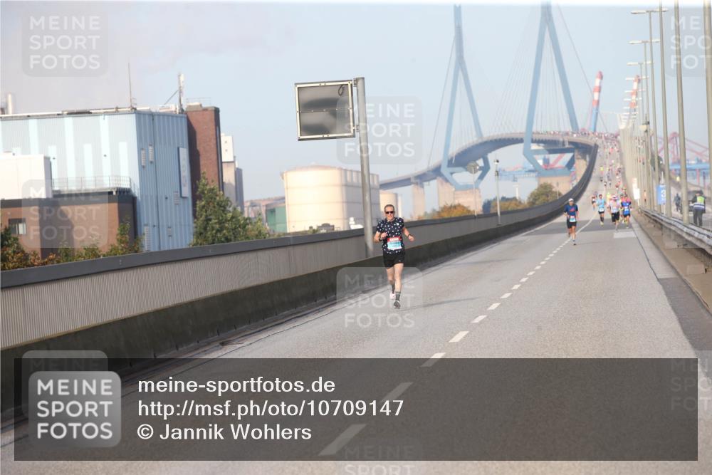 03.10.2026 - Köhlbrandbrückenlauf Jannik Wohlers http://msf.ph/oto/10709147 03.10.2026 09:38:07 Position 3  meine-sportfotos.de