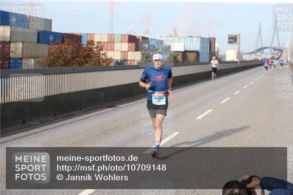03.10.2026 - Köhlbrandbrückenlauf Jannik Wohlers http://msf.ph/oto/10709148 03.10.2026 09:38:34 Position 3 1395 meine-sportfotos.de