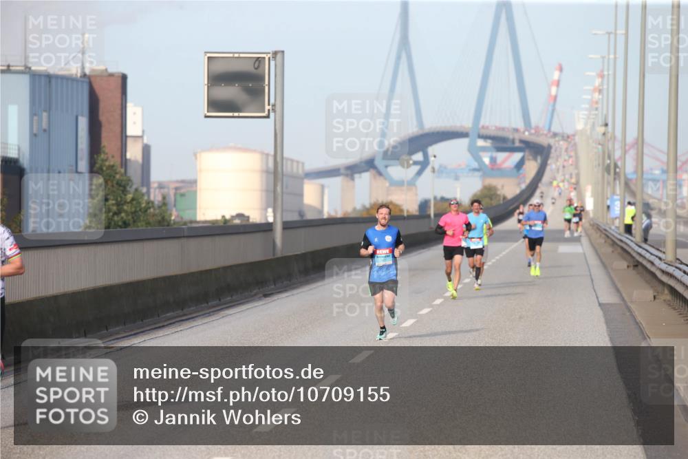 03.10.2026 - Köhlbrandbrückenlauf Jannik Wohlers http://msf.ph/oto/10709155 03.10.2026 09:38:38 Position 3  meine-sportfotos.de
