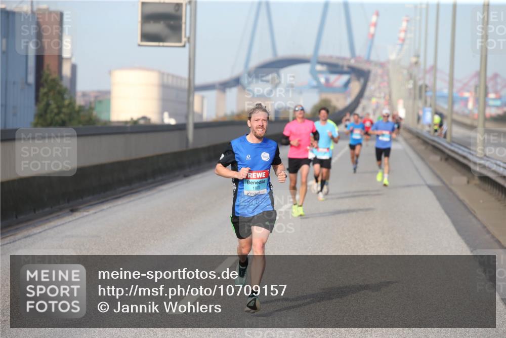 03.10.2026 - Köhlbrandbrückenlauf Jannik Wohlers http://msf.ph/oto/10709157 03.10.2026 09:38:44 Position 3 1825 meine-sportfotos.de
