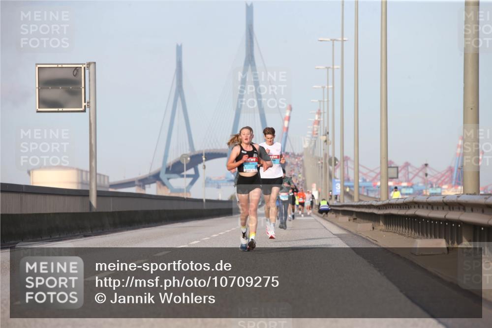 03.10.2026 - Köhlbrandbrückenlauf Jannik Wohlers http://msf.ph/oto/10709275 03.10.2026 09:40:17 Position 3 1507 meine-sportfotos.de
