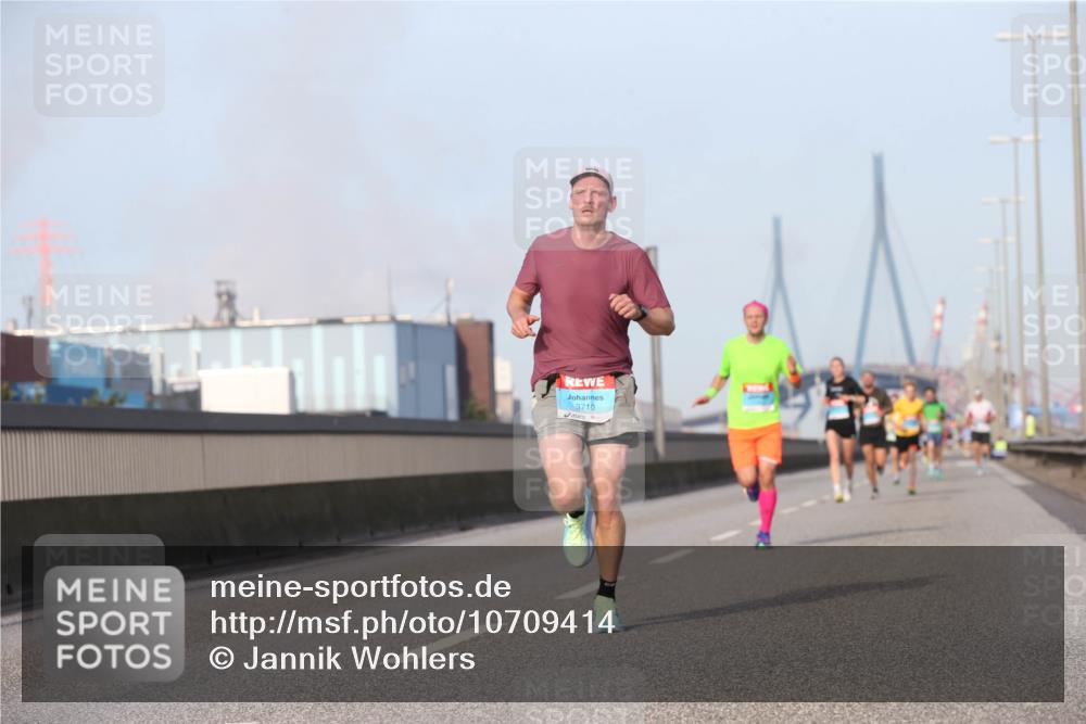 03.10.2026 - Köhlbrandbrückenlauf Jannik Wohlers http://msf.ph/oto/10709414 03.10.2026 09:41:09 Position 3 3710 meine-sportfotos.de