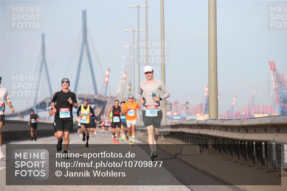 03.10.2026 - Köhlbrandbrückenlauf Jannik Wohlers http://msf.ph/oto/10709877 03.10.2026 09:43:14 Position 3 3771 meine-sportfotos.de