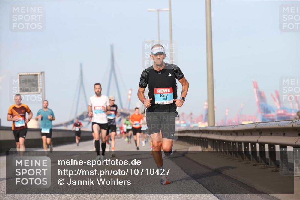 03.10.2026 - Köhlbrandbrückenlauf Jannik Wohlers http://msf.ph/oto/10710427 03.10.2026 09:44:37 Position 3 1204 meine-sportfotos.de