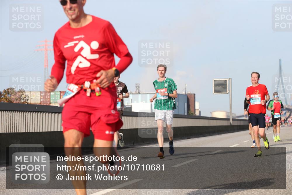 03.10.2026 - Köhlbrandbrückenlauf Jannik Wohlers http://msf.ph/oto/10710681 03.10.2026 09:45:12 Position 3  meine-sportfotos.de