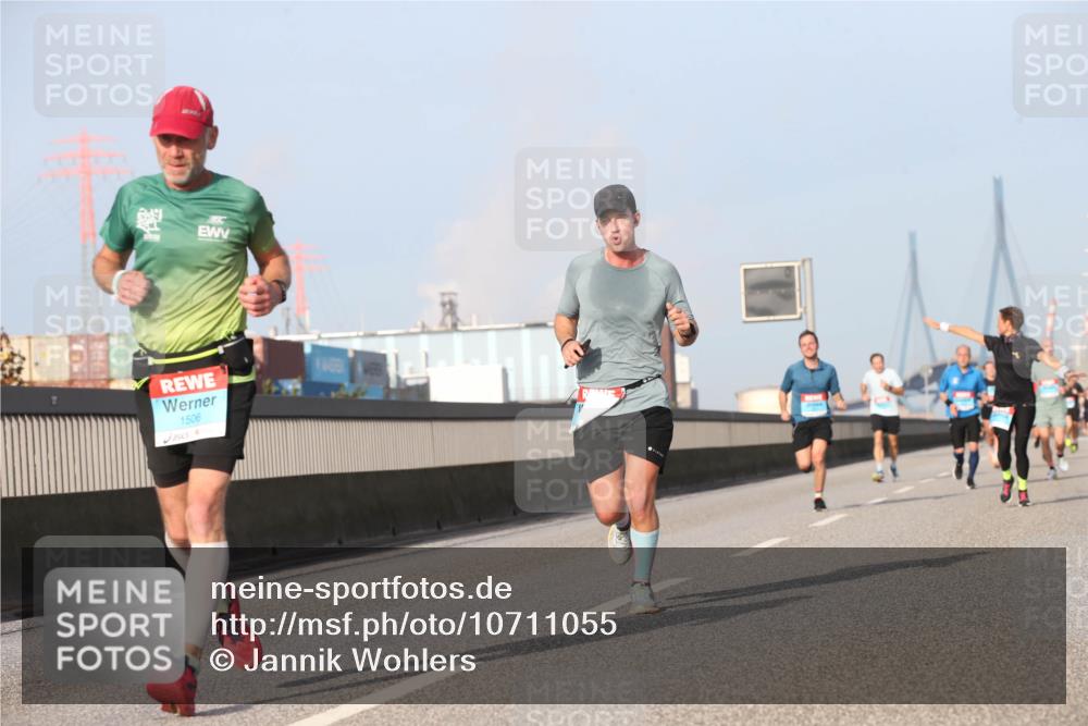 03.10.2026 - Köhlbrandbrückenlauf Jannik Wohlers http://msf.ph/oto/10711055 03.10.2026 09:45:58 Position 3 1506 meine-sportfotos.de
