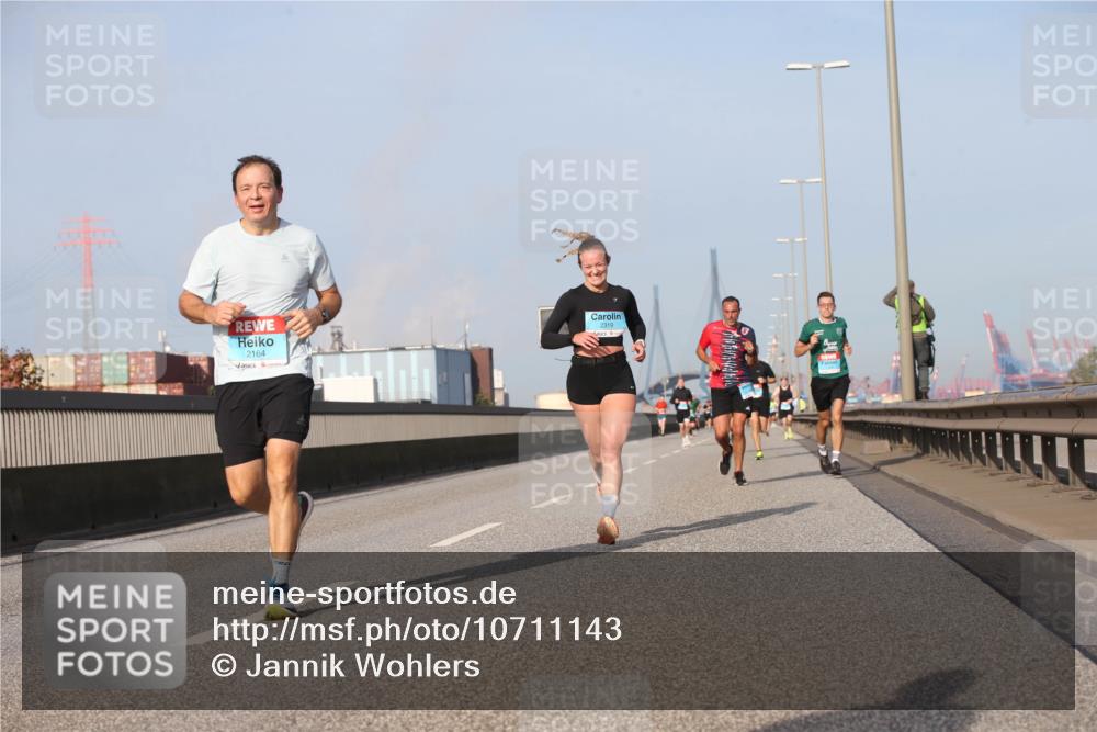 03.10.2026 - Köhlbrandbrückenlauf Jannik Wohlers http://msf.ph/oto/10711143 03.10.2026 09:46:09 Position 3 2164, 2319 meine-sportfotos.de