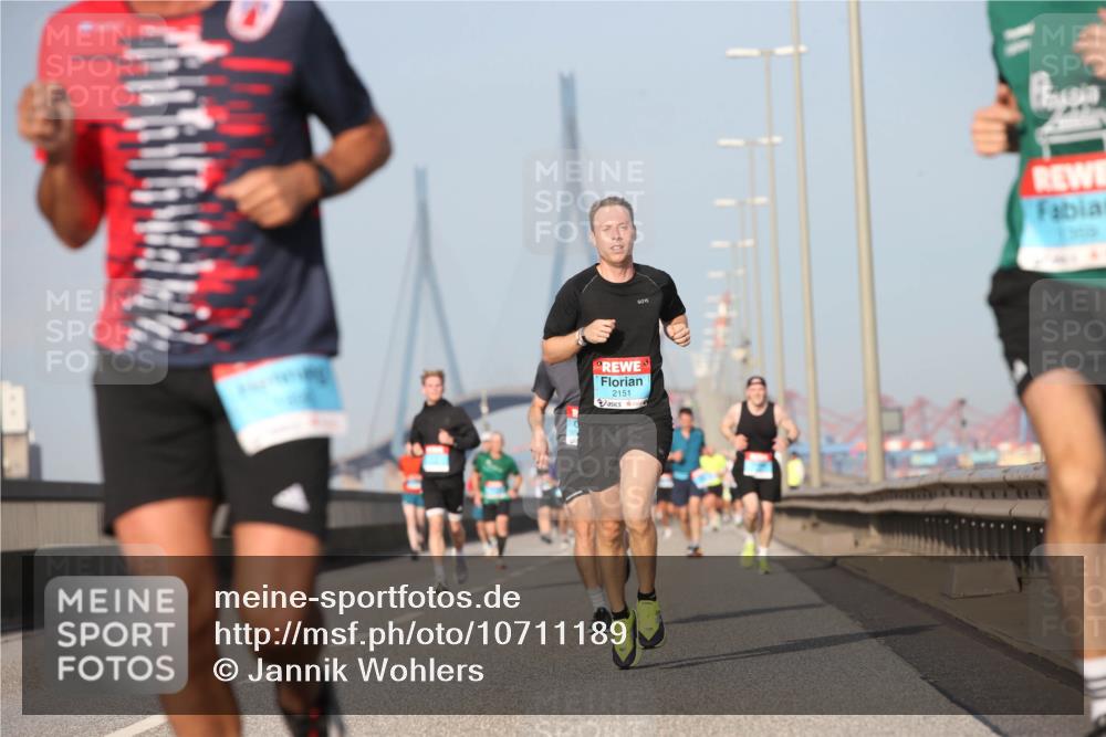 03.10.2026 - Köhlbrandbrückenlauf Jannik Wohlers http://msf.ph/oto/10711189 03.10.2026 09:46:12 Position 3  meine-sportfotos.de