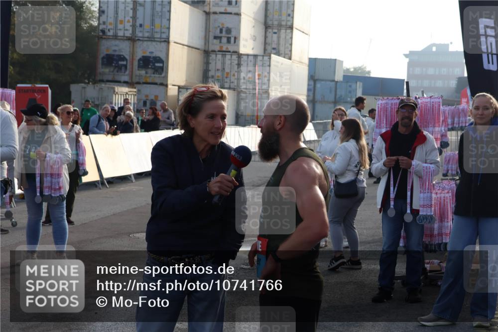 03.10.2026 - Köhlbrandbrückenlauf Mo-Foto http://msf.ph/oto/10741766 03.10.2026 09:42:26 Ziel 90, 3 meine-sportfotos.de