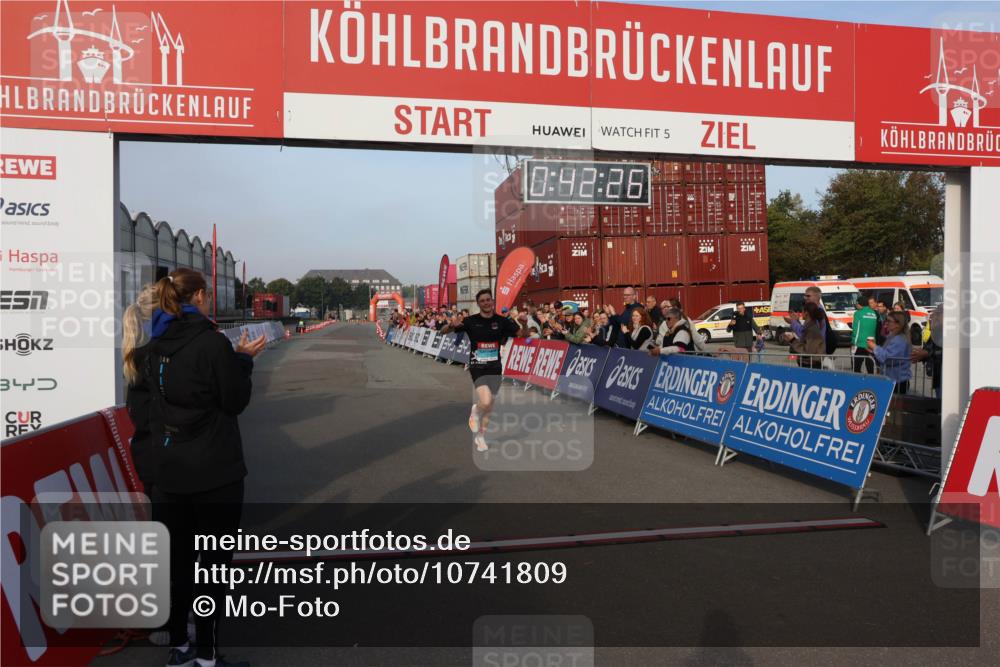 03.10.2026 - Köhlbrandbrückenlauf Mo-Foto http://msf.ph/oto/10741809 03.10.2026 09:43:18 Ziel 5, 0, 92, 26, 3, 1773 meine-sportfotos.de