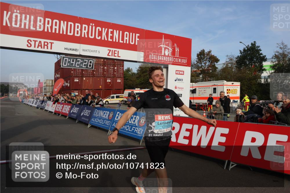 03.10.2026 - Köhlbrandbrückenlauf Mo-Foto http://msf.ph/oto/10741823 03.10.2026 09:43:20 Ziel 5, 0, 42, 28, 34, 1773 meine-sportfotos.de