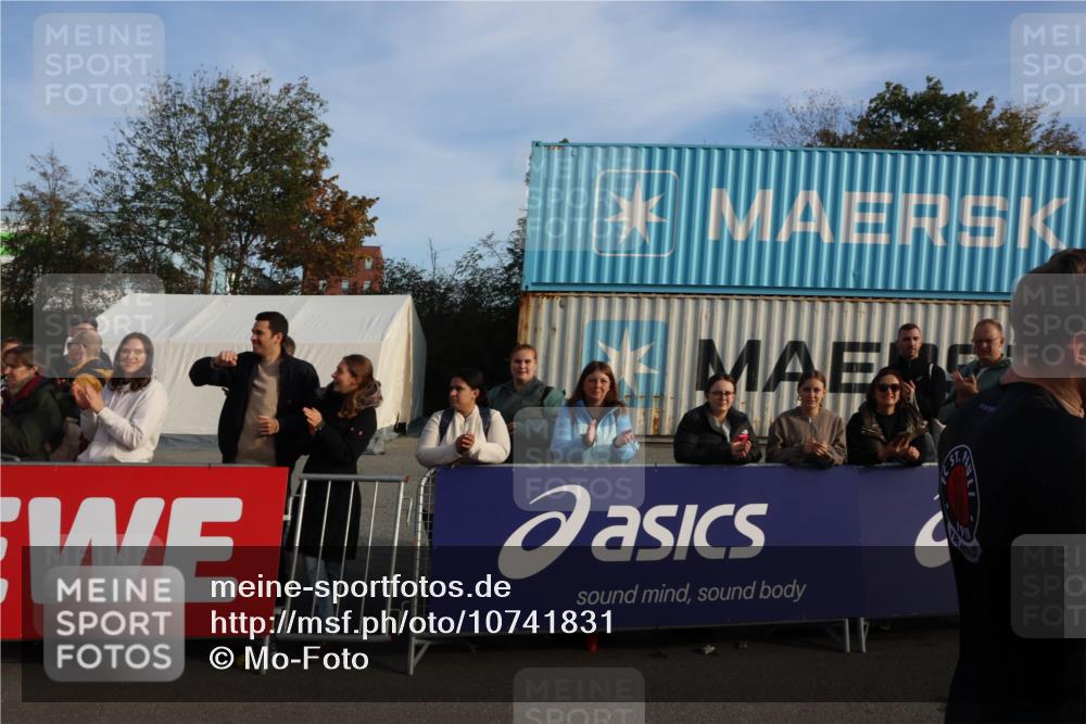 03.10.2026 - Köhlbrandbrückenlauf Mo-Foto http://msf.ph/oto/10741831 03.10.2026 09:43:21 Ziel 1773 meine-sportfotos.de
