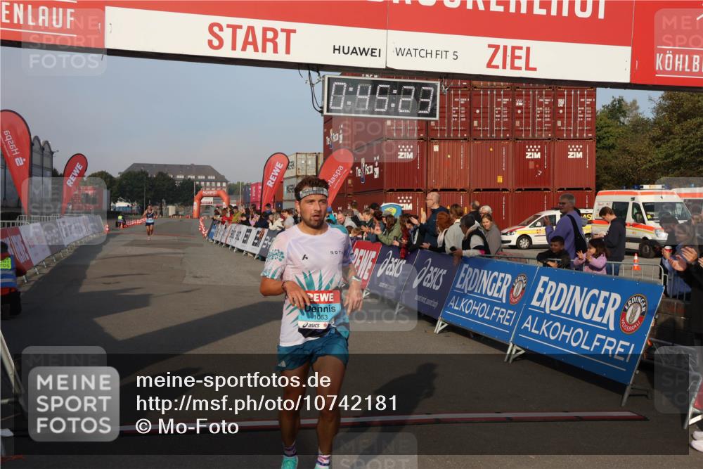 03.10.2026 - Köhlbrandbrückenlauf Mo-Foto http://msf.ph/oto/10742181 03.10.2026 09:46:15 Ziel 5, 0, 46, 28, 1063, 1063 meine-sportfotos.de