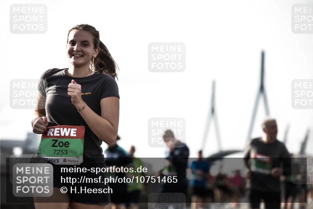 03.10.2026 - Köhlbrandbrückenlauf H.Heesch http://msf.ph/oto/10751465 03.10.2026 16:14:48 Position 3 7253 meine-sportfotos.de