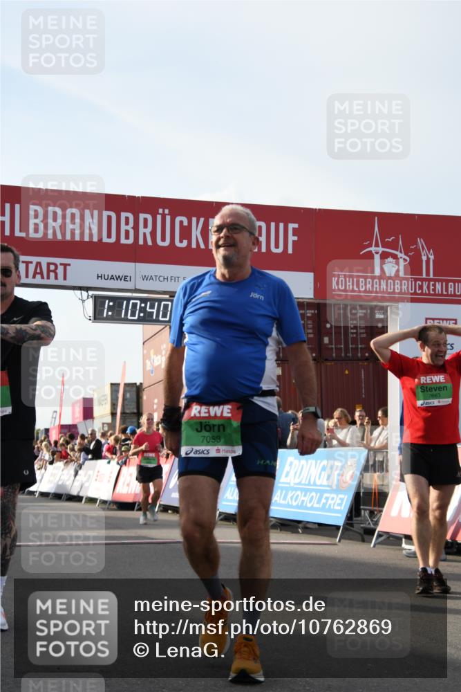 03.10.2026 - Köhlbrandbrückenlauf LenaG. http://msf.ph/oto/10762869 03.10.2026 16:10:41 Ziel 7037, 7053, 7663, 8368, 8748, 9708 meine-sportfotos.de