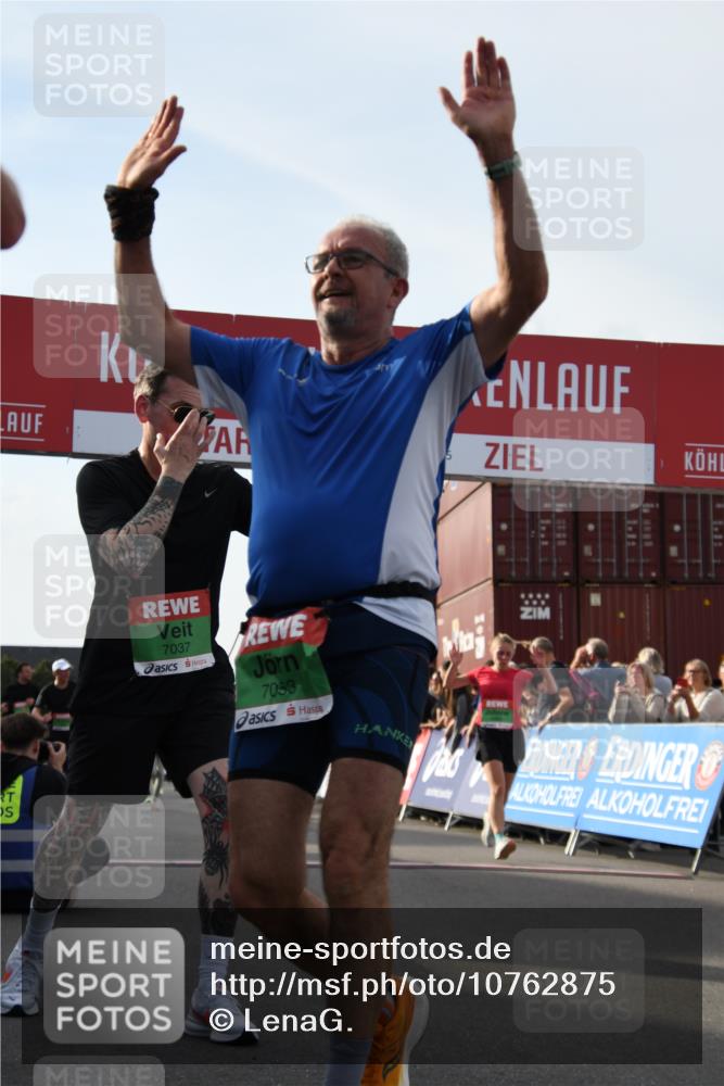 03.10.2026 - Köhlbrandbrückenlauf LenaG. http://msf.ph/oto/10762875 03.10.2026 16:10:42 Ziel 7037, 7053, 7663, 7868, 7869, 8368, 8748 meine-sportfotos.de