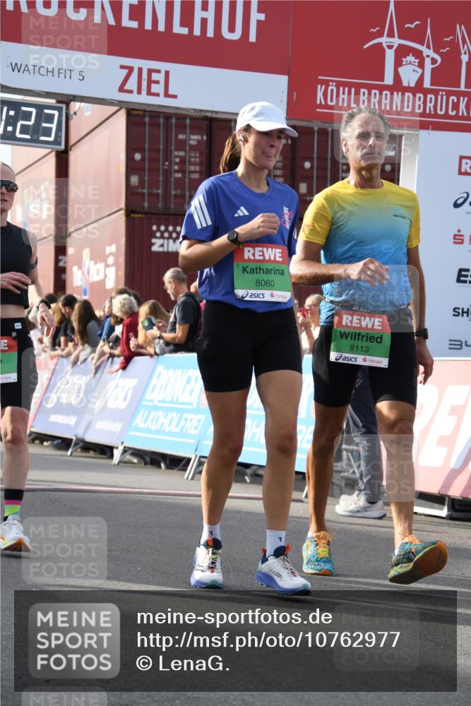 03.10.2026 - Köhlbrandbrückenlauf LenaG. http://msf.ph/oto/10762977 03.10.2026 16:11:24 Ziel 7281, 7500, 7732, 7733, 8060, 8113, 9007, 9041, 9775 meine-sportfotos.de