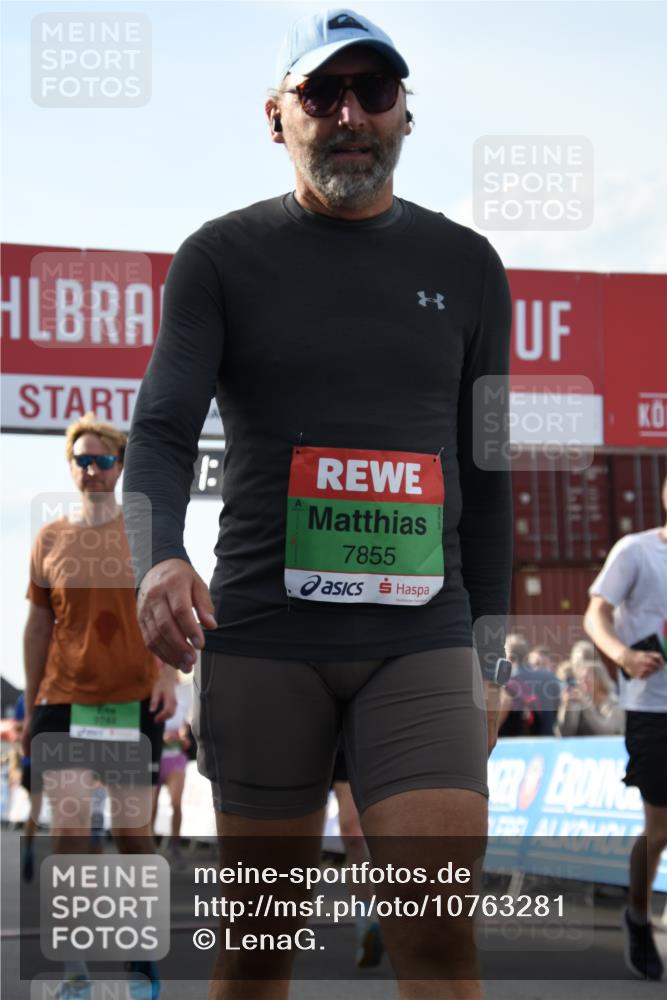 03.10.2026 - Köhlbrandbrückenlauf LenaG. http://msf.ph/oto/10763281 03.10.2026 16:12:59 Ziel 7666, 7751, 7752, 7855, 8036, 8315, 8514, 8532, 8802, 8963, 8969, 9036, 9692, 9715, 9744, 9767 meine-sportfotos.de