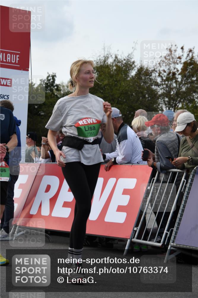 03.10.2026 - Köhlbrandbrückenlauf LenaG. http://msf.ph/oto/10763374 03.10.2026 16:14:05 Ziel 7351, 7709, 7913, 8279, 8431, 8578, 8933, 9746 meine-sportfotos.de