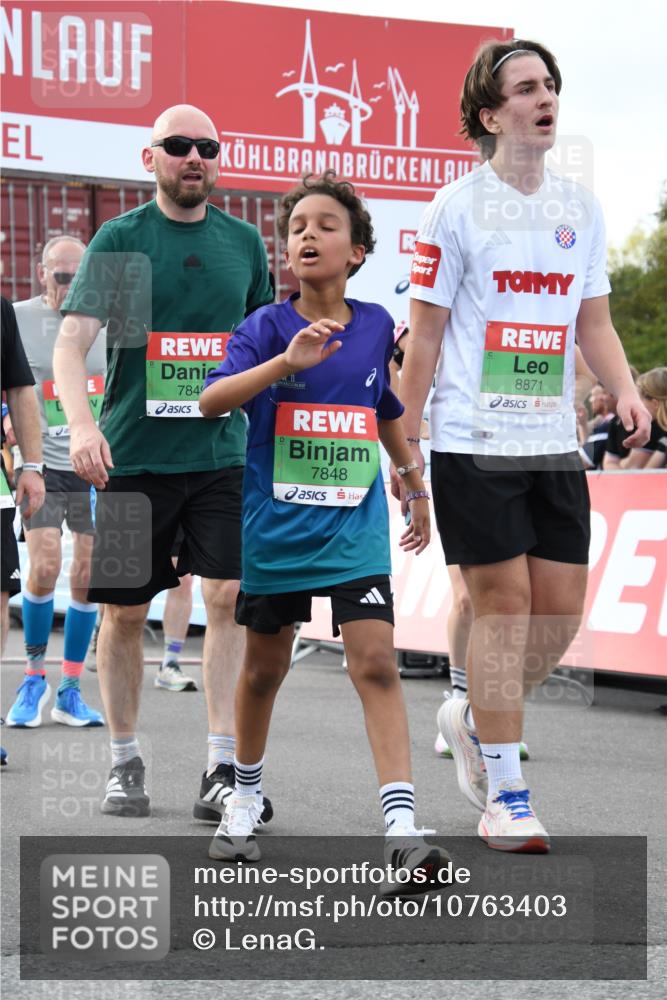 03.10.2026 - Köhlbrandbrückenlauf LenaG. http://msf.ph/oto/10763403 03.10.2026 16:15:09 Ziel 7643, 7848, 7849, 7952, 8420, 8453, 8482, 8608, 8615, 8619, 8684, 8743, 8774, 8779, 8848, 8871, 8913, 8942, 9023, 9066, 9097, 9488, 9769, 9805 meine-sportfotos.de