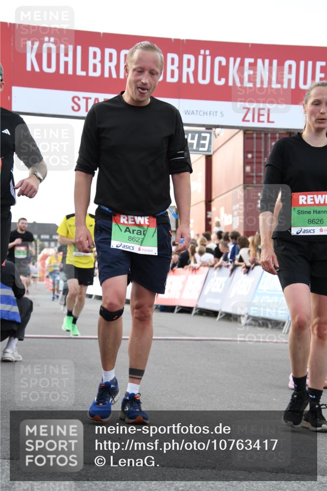 03.10.2026 - Köhlbrandbrückenlauf LenaG. http://msf.ph/oto/10763417 03.10.2026 16:15:43 Ziel 7071, 7318, 7440, 7536, 7616, 7708, 7710, 8167, 8294, 8605, 8626, 8627, 8637, 8744, 8883, 9010, 9115, 9142 meine-sportfotos.de