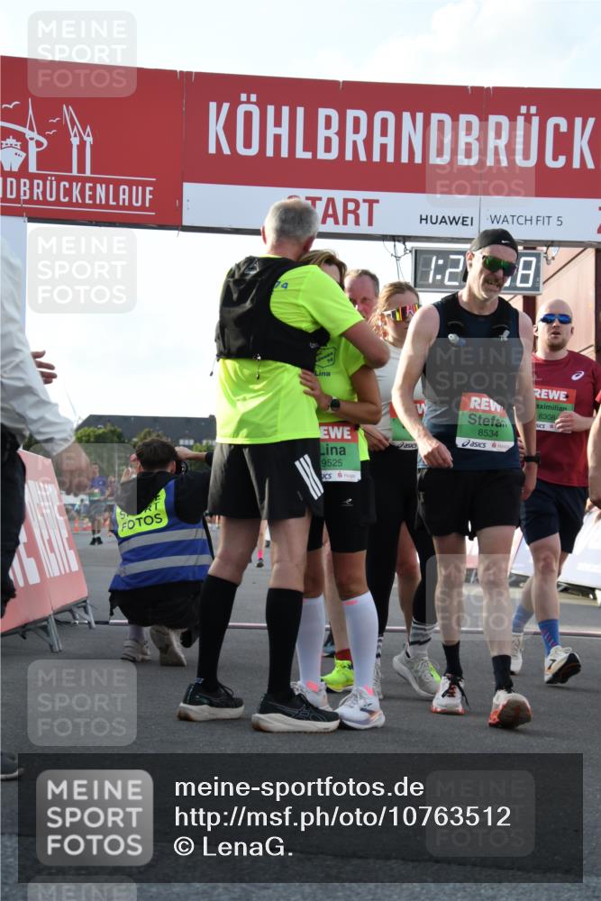 03.10.2026 - Köhlbrandbrückenlauf LenaG. http://msf.ph/oto/10763512 03.10.2026 16:20:39 Ziel 7098, 7466, 7574, 7681, 8241, 8308, 8380, 8438, 8534, 8981, 8982, 9071, 9525, 9529 meine-sportfotos.de