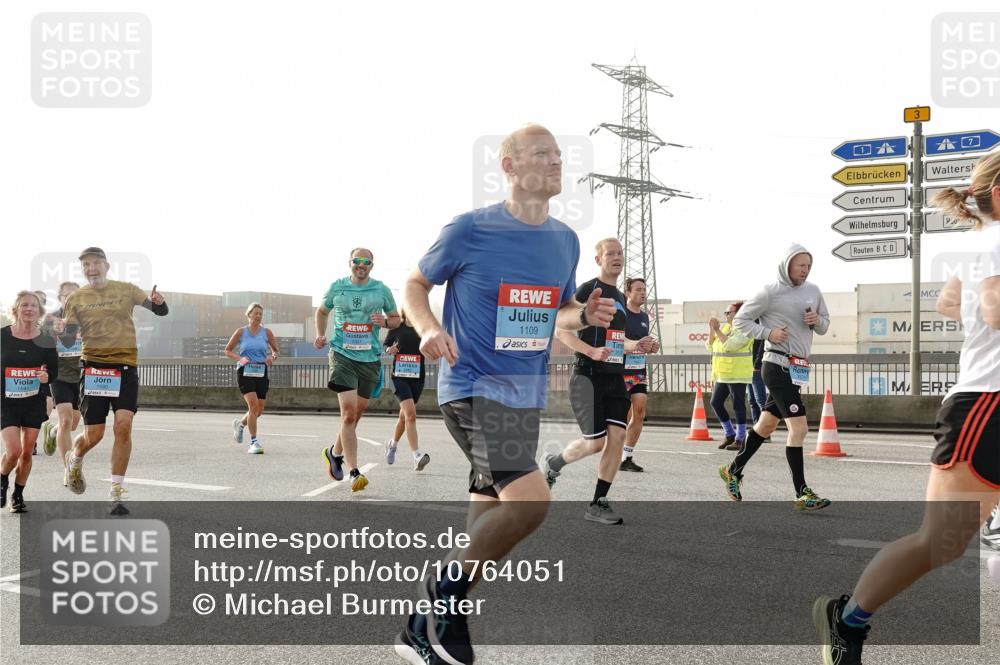03.10.2026 - Köhlbrandbrückenlauf Michael Burmester http://msf.ph/oto/10764051 03.10.2026 09:15:57 Position 3 1591, 1109, 0, 3 meine-sportfotos.de