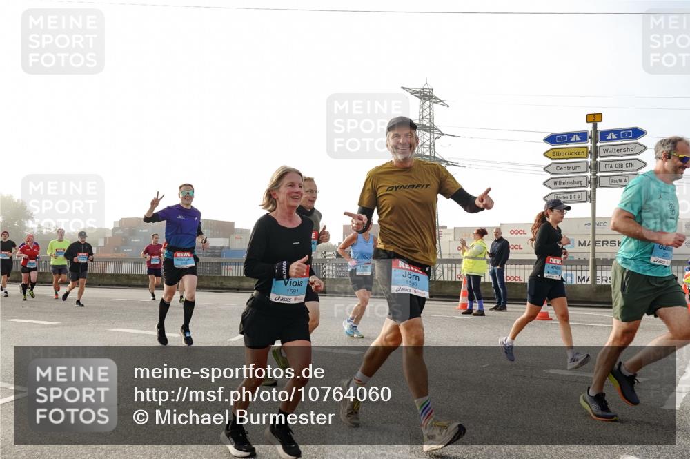 03.10.2026 - Köhlbrandbrückenlauf Michael Burmester http://msf.ph/oto/10764060 03.10.2026 09:15:59 Position 3 1591, 1590 meine-sportfotos.de