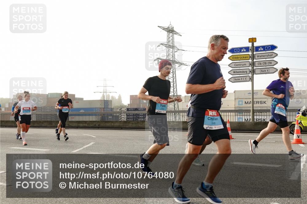 03.10.2026 - Köhlbrandbrückenlauf Michael Burmester http://msf.ph/oto/10764080 03.10.2026 09:16:05 Position 3 2354, 648 meine-sportfotos.de